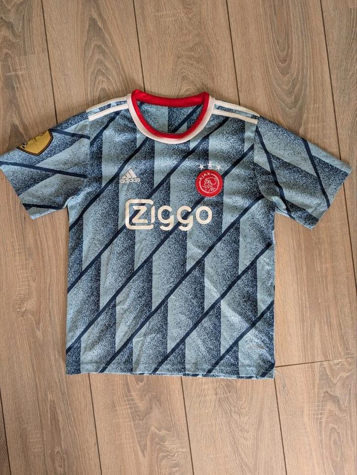 Ajax uitshirt maat 26 (ca. 152/158), Sport en Fitness, Voetbal, Zo goed als nieuw, Shirt, Maat XS of kleiner, Ophalen of Verzenden