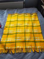 Vintage geruite deken babydeken, Verzamelen, Retro, Ophalen, Huis en Inrichting