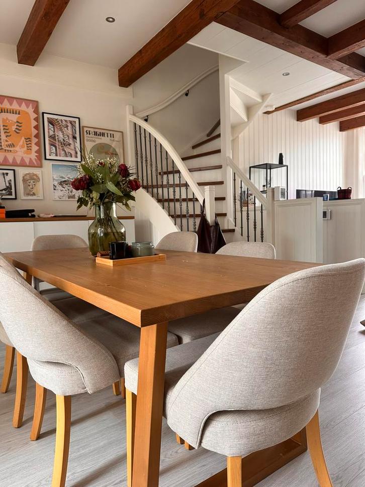 Solid Wood Dining Table + 6 Chairs – Excellent Condition, Huis en Inrichting, Tafels | Eettafels, Ophalen