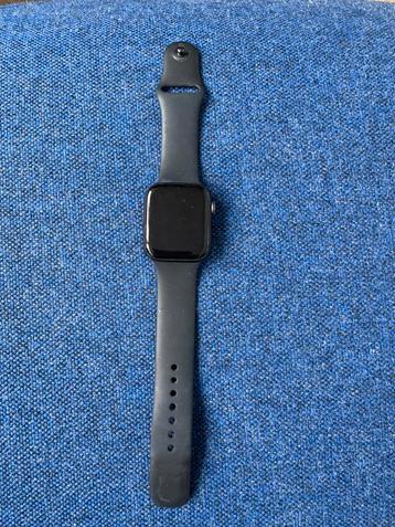 Apple Watch Series 6 44mm Zwart + Extra Bandje beschikbaar voor biedingen
