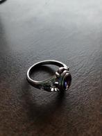 Zilveren ring met paarse steen - Maat 9 (19), 18 tot 19, Paars, Ophalen of Verzenden, Zo goed als nieuw