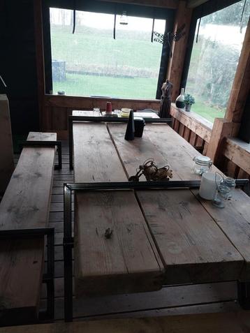 HOUTEN TUINSET,  TUINBANK , TUINTAFEL beschikbaar voor biedingen