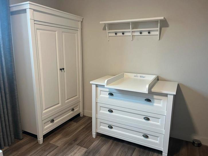 TWF Marbella Kledingkast, Commode, Wandrek, Kinderen en Baby's, Kinderkamer | Commodes en Kasten, Gebruikt, Commode, 105 cm of meer