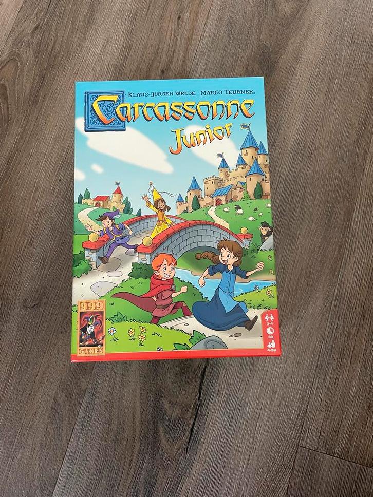 Carcassonne Junior - Leuk familiespel!, Hobby en Vrije tijd, Gezelschapsspellen | Bordspellen, Zo goed als nieuw, Drie of vier spelers