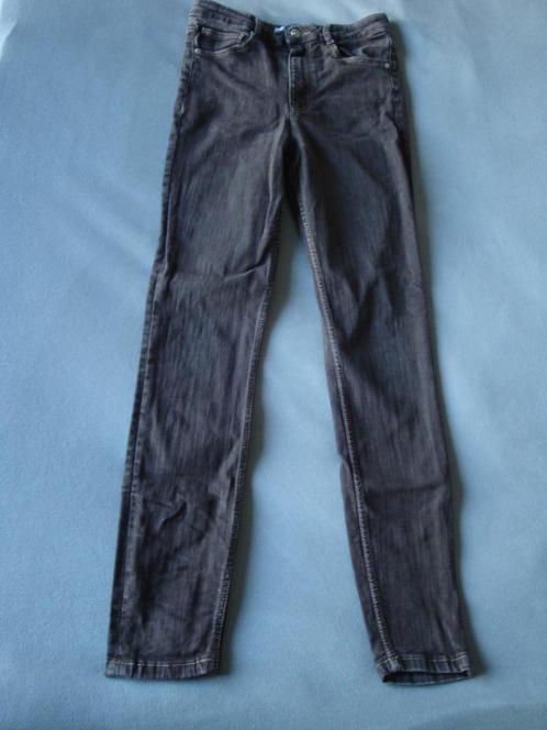 Maat 38. Lange bruine jeans., Kleding | Dames, Spijkerbroeken en Jeans, Zo goed als nieuw, W30 - W32 (confectie 38/40), Overige kleuren