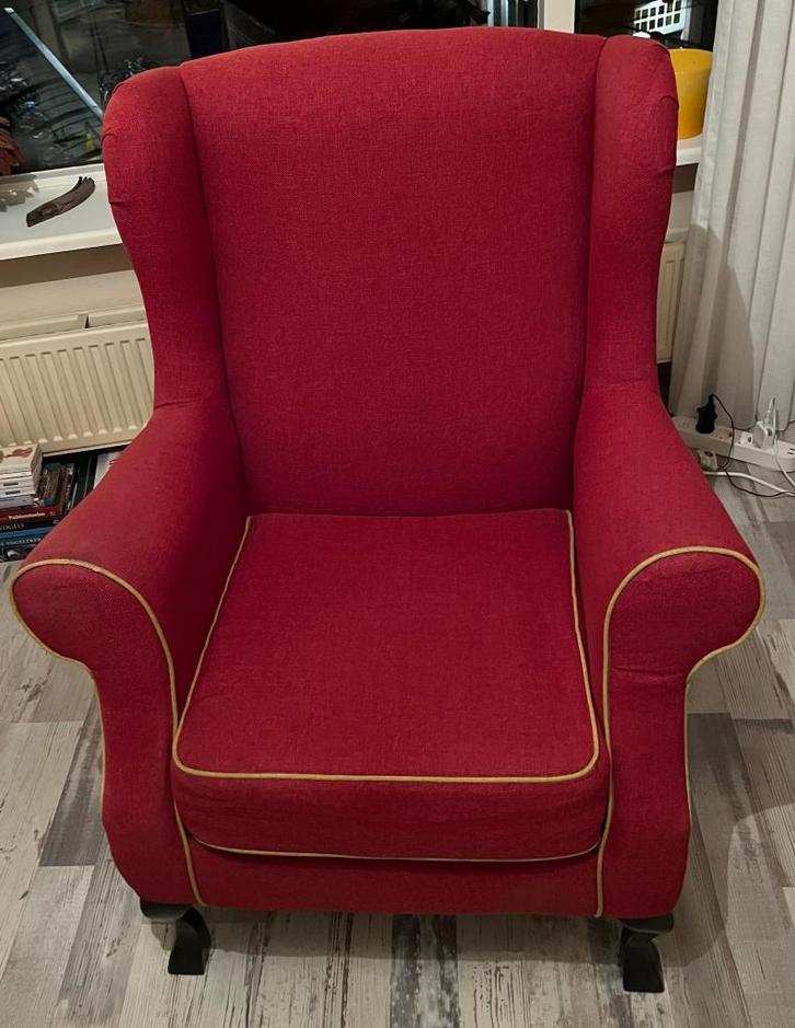 Karmijn rode fauteuil, zeer comfortabele zit!, Huis en Inrichting, Fauteuils, Gebruikt, Stof, 50 tot 75 cm, 75 tot 100 cm, Ophalen