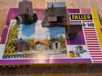 Faller B-140 huisjes, Hobby en Vrije tijd, Modeltreinen | H0, Overige merken, Gelijkstroom of Wisselstroom, Brug, Tunnel of Gebouw