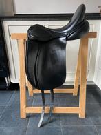 Zeer net zwart Hulsebos Balance dressuurzadel 17,5 inch m/w, Dieren en Toebehoren, Paarden en Pony's | Zadels, Ophalen of Verzenden