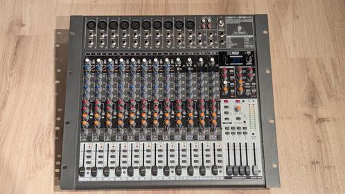 Behringer Xenyx X2442USB 24 kanaals mengpaneel, Muziek en Instrumenten, Mengpanelen, Gebruikt, 20 kanalen of meer, Microfooningang