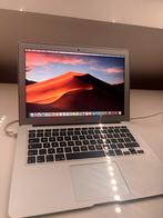 Macbook air 2017 + oplader en laptop hoes, Computers en Software, Apple Macbooks, Ophalen of Verzenden, Gebruikt, 13 inch, Minder dan 2 Ghz