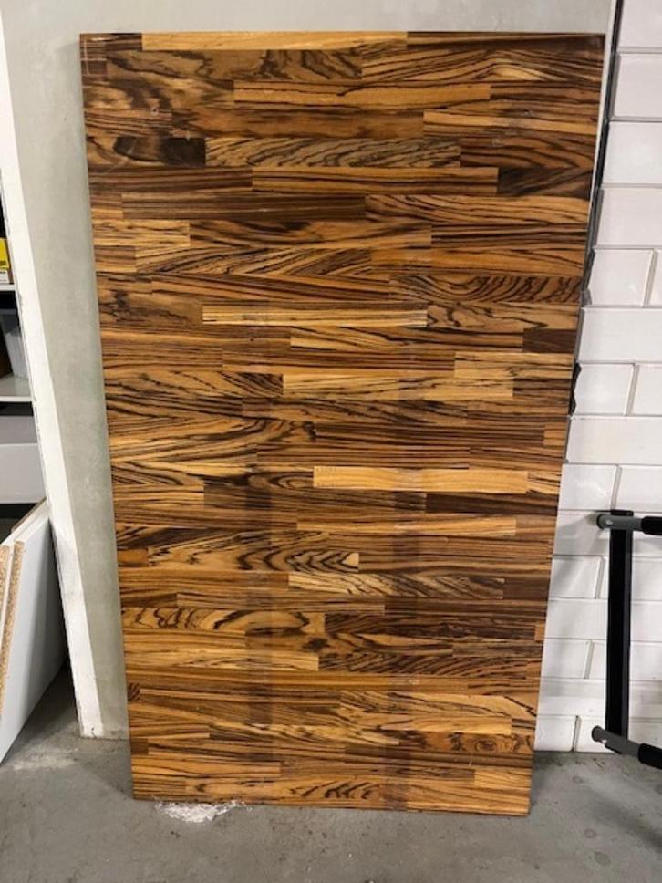 Notenhouten blad, Doe-het-zelf en Verbouw, Hout en Planken, Zo goed als nieuw, Plank, Overige houtsoorten, Minder dan 200 cm, 25 tot 50 mm