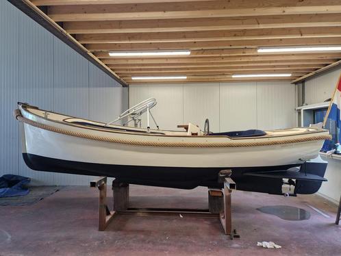 Elektrische Makma Admiraal sloep, Watersport en Boten, Sloepen, Zo goed als nieuw, 10 tot 30 pk, 6 meter of meer, Binnenboordmotor