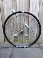 DT Swiss ER 1600 Spline voorwiel met deukje, Wiel, Gebruikt, Racefiets, Dt swiss