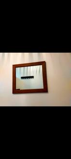 Houten spiegel 65x75 cm, Ophalen, Rechthoekig