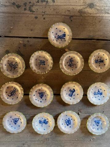 Decoratieve Bordjes met sterrenbeeld - Set van 13 beschikbaar voor biedingen