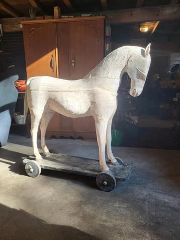Antiek Houten Paard op Wielen - Uniek! beschikbaar voor biedingen