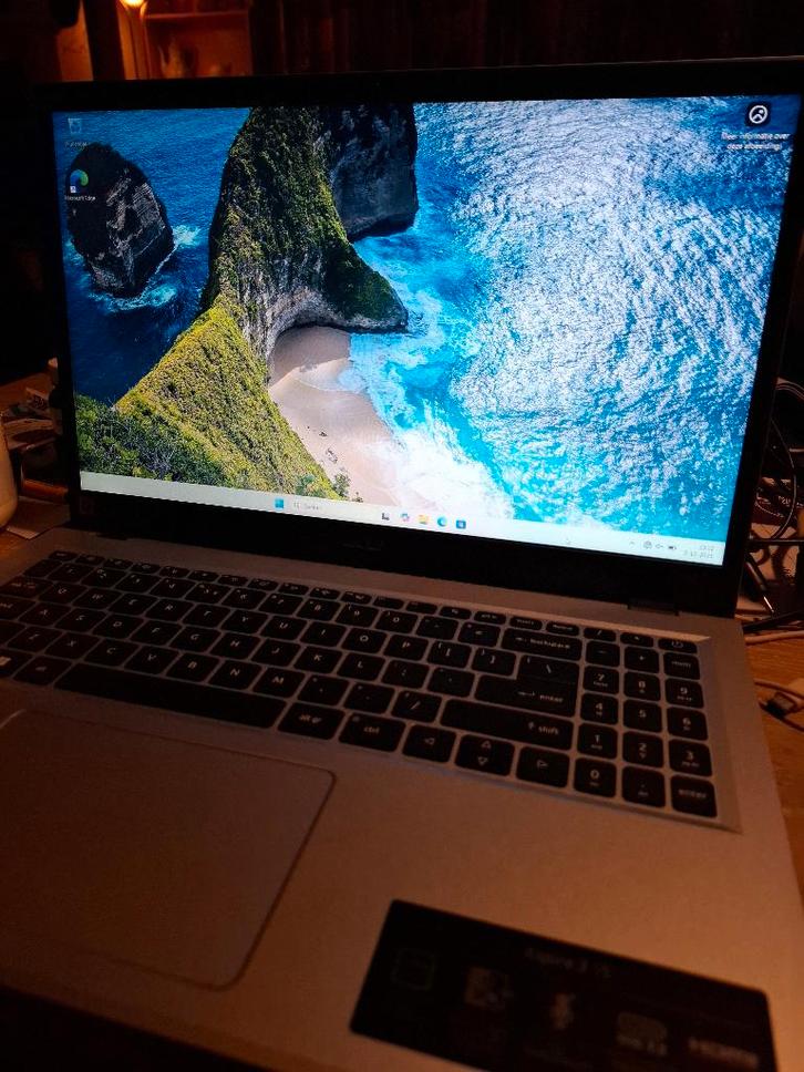 Acer aspire A315-510P, Computers en Software, Windows Laptops, Zo goed als nieuw, 15 inch, SSD, 2 tot 3 Ghz, 4 GB, Qwerty, Ophalen of Verzenden