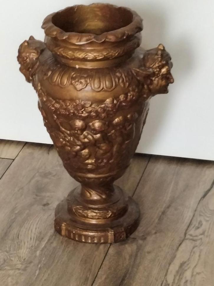 Antieke Vaas met Cherubijnen, Antiek en Kunst, Antiek | Vazen, Ophalen of Verzenden