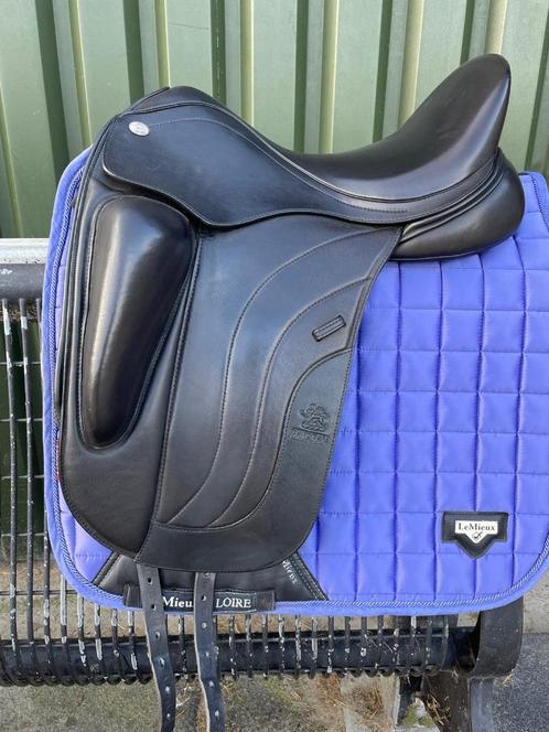 Fairfax Petrus Monoflap 17,5, Dieren en Toebehoren, Paarden en Pony's | Zadels, Zo goed als nieuw, Dressuur, Ophalen of Verzenden