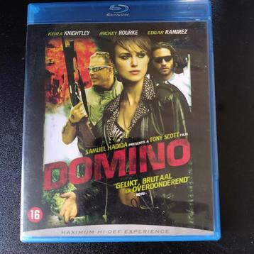 B1-1) Domino (Keira Knightley) beschikbaar voor biedingen