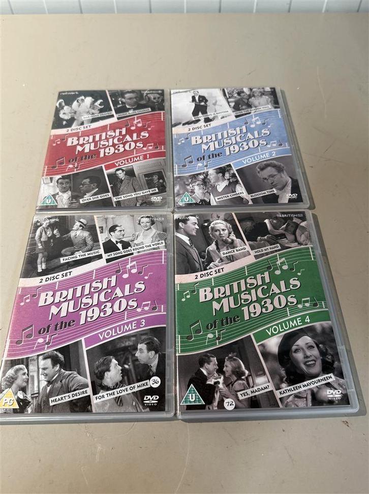 Britse Musicals 1930s - DVD Bundel Vol. 1-4 - Regio 2, Cd's en Dvd's, Dvd's | Muziek en Concerten, Zo goed als nieuw, Alle leeftijden