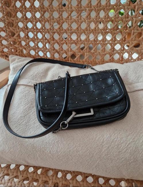 Zara, schoudertas met studs, zwart, geen beschadigingen, Sieraden, Tassen en Uiterlijk, Tassen | Damestassen, Nieuw, Schoudertasje