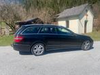 Mercedes-Benz E-Klasse 3.5 E350 CGI Estate AUT 2010 Zwart, Auto's, Mercedes-Benz, Automaat, Achterwielaandrijving, 1750 kg, Zwart