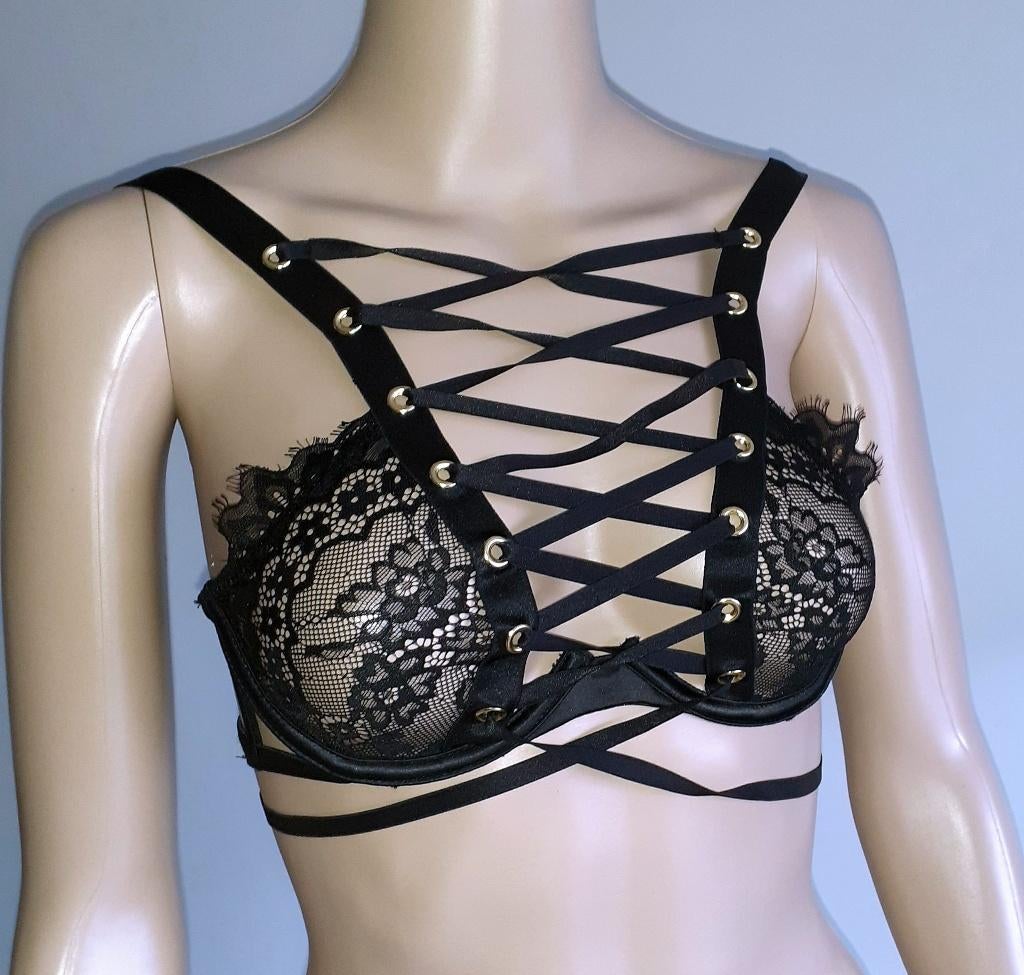 Niet voorgevormde Bh Hunkemoller zwart met corset Zeyna 70C, Ophalen of Verzenden, Zwart, BH
