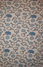 Vintage lap stof wit tricot met blauwe egeltjes, 30 tot 120 cm, 30 tot 200 cm, Ophalen of Verzenden, Wit