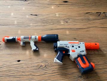 Nerf supersoaker Thunderstorm (automatisch)/Bottle Blitz beschikbaar voor biedingen