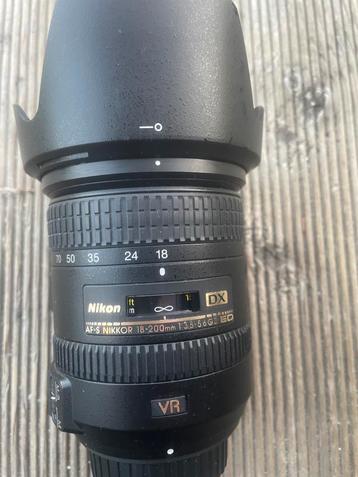 Nikon AF-S DX 18-200mm f/3.5-5.6G VR II beschikbaar voor biedingen