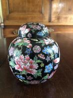 CHINESE GEMBERPOT   FAMILLE NOIR, Antiek en Kunst, Antiek | Porselein, Ophalen of Verzenden