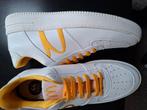 McDonald's sneakers maat 44, Kleding | Heren, Schoenen, Ophalen of Verzenden, Nieuw