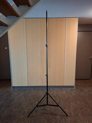 Falcon eyes w-805 lampstatief beschikbaar voor biedingen