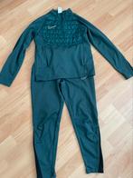 Trainingspak Nike 137-147, Kinderen en Baby's, Kinderkleding | Maat 146, Ophalen, Gebruikt, Jongen of Meisje, Sport- of Zwemkleding