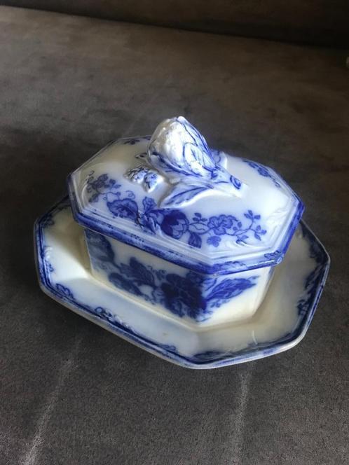 Antieke Porseleinen Botervloot., Antiek en Kunst, Antiek | Servies los, Ophalen of Verzenden