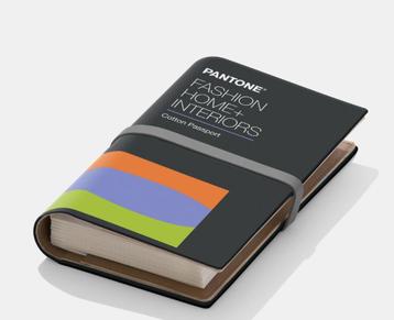 Cotton Passport Pantone Fashion Home+ Interiors beschikbaar voor biedingen
