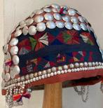 Brocante hoofddeksel geborduurd vintage Akha hill tribe, Antiek en Kunst, Ophalen of Verzenden