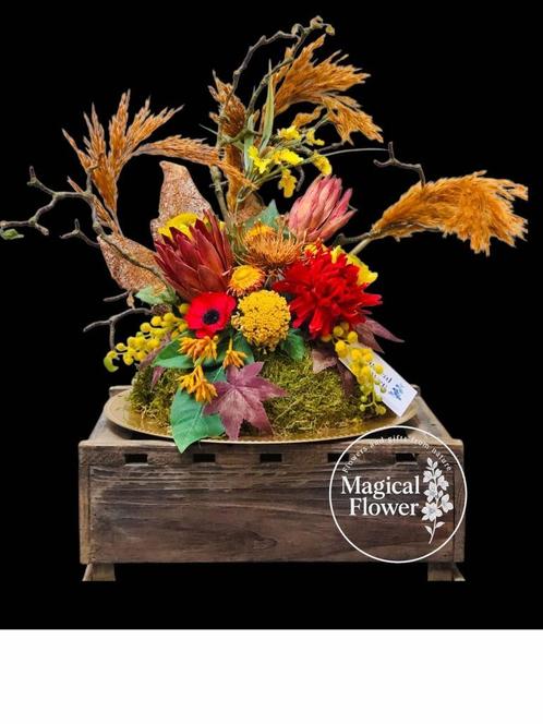Tafestuk van zijdenbloemen | Jamica |kleurrijk bloemstuk, Huis en Inrichting, Woonaccessoires | Kunstplanten en Kunstbloemen, Nieuw