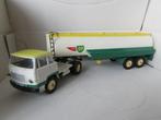 Dinky Toys France Unic BP Fuel Tanker nr.887, Hobby en Vrije tijd, Modelauto's | 1:43, Ophalen of Verzenden, Gebruikt, Bus of Vrachtwagen