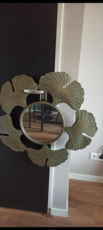 Decoratieve Spiegel met Bladmotief
