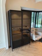 Zwarte vitrine kast staal, Ophalen, Gebruikt, 100 tot 150 cm, 150 tot 200 cm