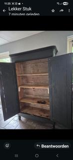 Antieke kast, Ophalen of Verzenden, Gebruikt