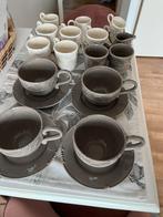 Countryfield servies, taupe en creme, Huis en Inrichting, Keuken | Servies, Overige stijlen, Kop(pen) en/of Schotel(s), Ophalen of Verzenden