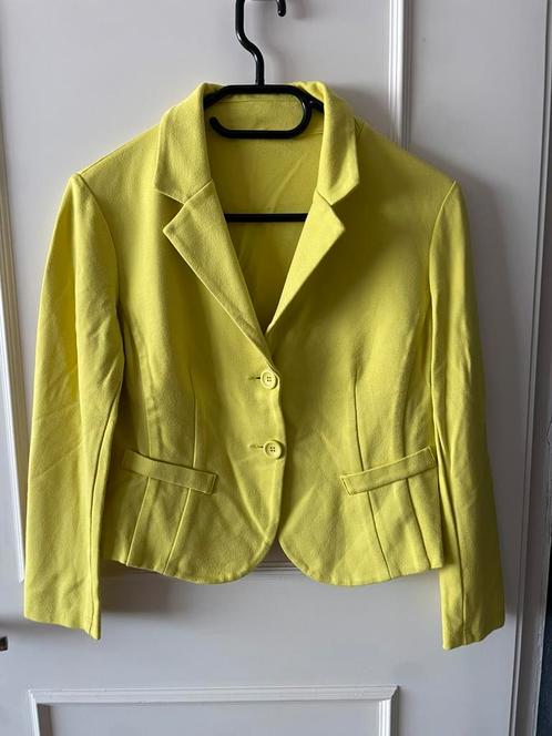 Colbert jasje maat 38 of M, Kleding | Dames, Jasjes, Kostuums en Pakken, Zo goed als nieuw, Maat 38/40 (M), Ophalen of Verzenden