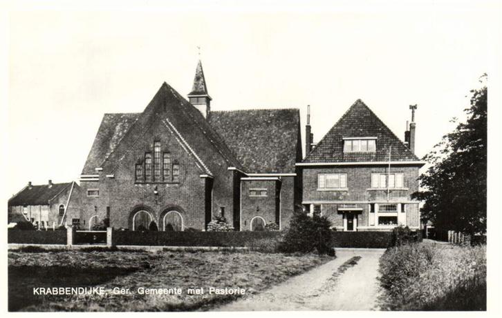 Krabbendijke, Ger. Gemeente met Pastorie - ongelopen, Verzamelen, Ansichtkaarten | Nederland, Ongelopen, Noord-Brabant, Voor 1920
