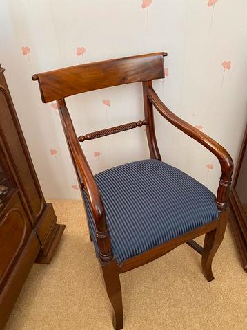 Klassieke Stoel Mahoniehout - in nieuwstaat beschikbaar voor biedingen