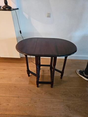 Inklapbare Houten Sidetable Klassiek Rond beschikbaar voor biedingen