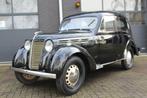 Renault Juvaquatre 4 GOEDE STAAT! VERZAMELAAR! (bj 1946), Auto's, Oldtimers, Beige, Renault, Zwart, Bedrijf
