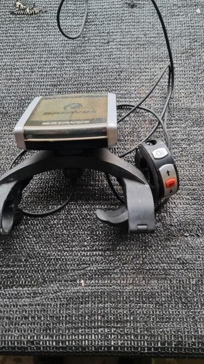 Batavus display event met houder en bediening, Fietsen en Brommers, Fietsaccessoires | Fietscomputers, Ophalen of Verzenden